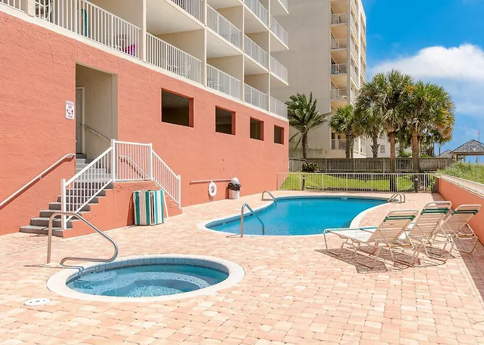 Holiday home Attractive And Convenient Gulf-front Right On With Shared Pool Hot Tub Gulf Shores