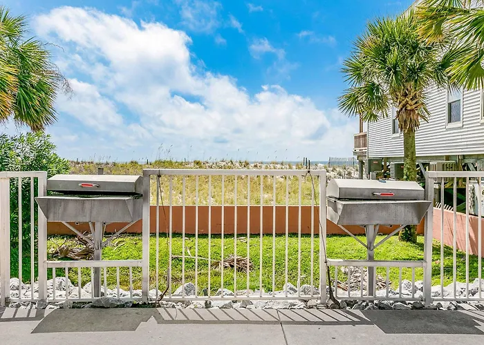 Holiday home Attractive And Convenient Gulf-front Right On With Shared Pool Hot Tub